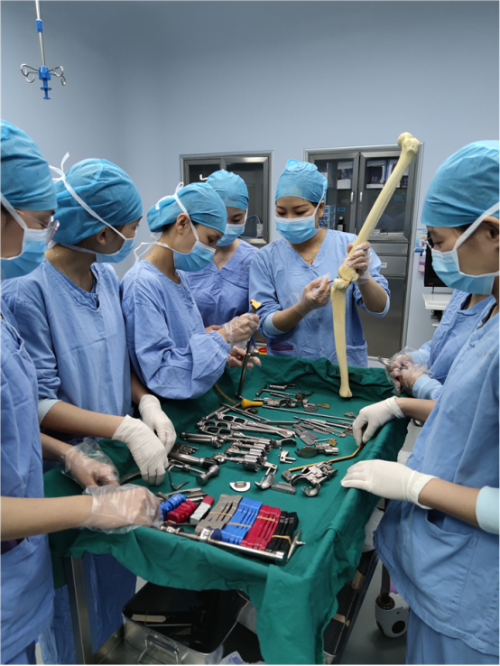 顺德医院手术室开展首期骨科工作坊活动