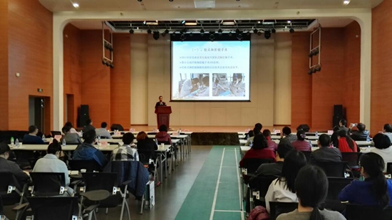 3月24日,“深圳西部重症医学高峰论坛”在深圳医院举行。.jpg