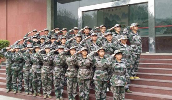 3军训.jpg