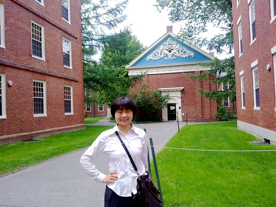 杨谊.jpg