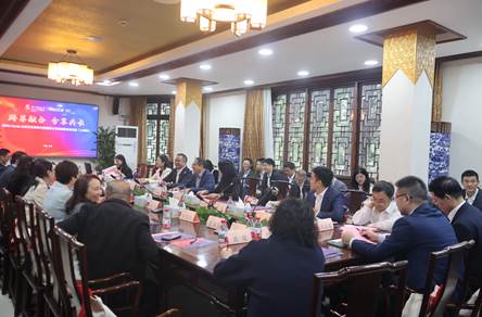 d07c5636d4313cbaa7baf4e64d04c8ee d07c5636d4313cbaa7baf4e64d04c8ee