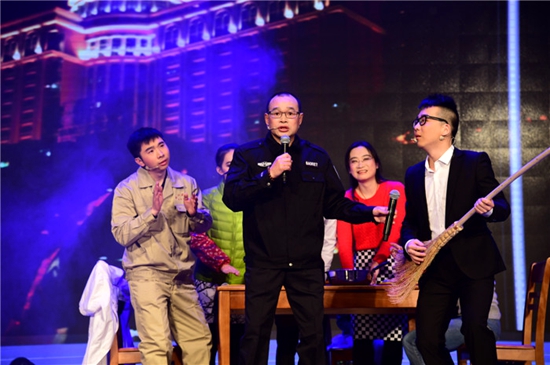 6 珠江晚会小品《真的想回家》.jpg